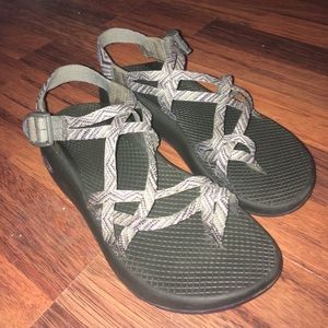 Cute Chacos With Toe Size 8